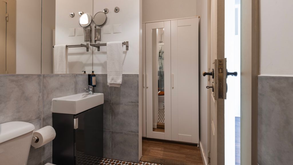 The Indy House | Room 405 by LovelyStay