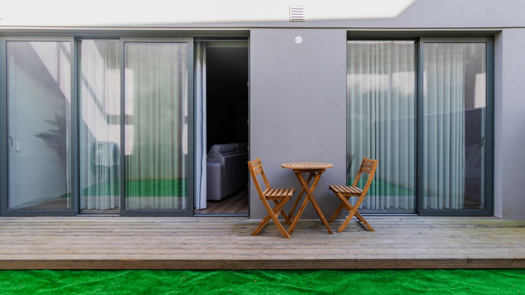 RUAH F - Fantastic Flat by LovelyStay