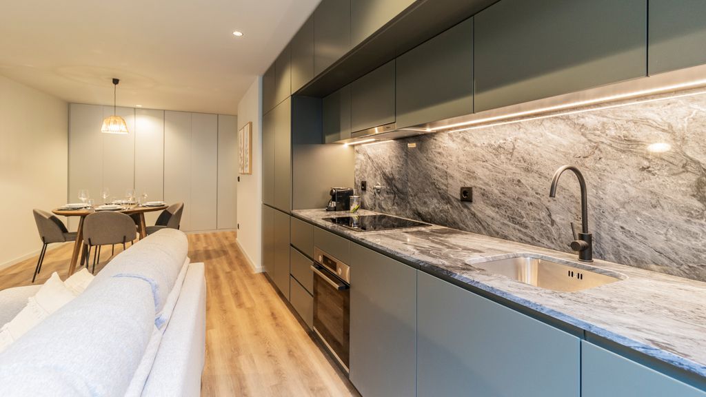 RUAH F - Fantastic Flat by LovelyStay