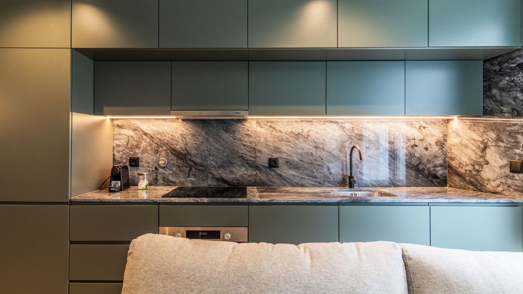 RUAH F - Fantastic Flat by LovelyStay