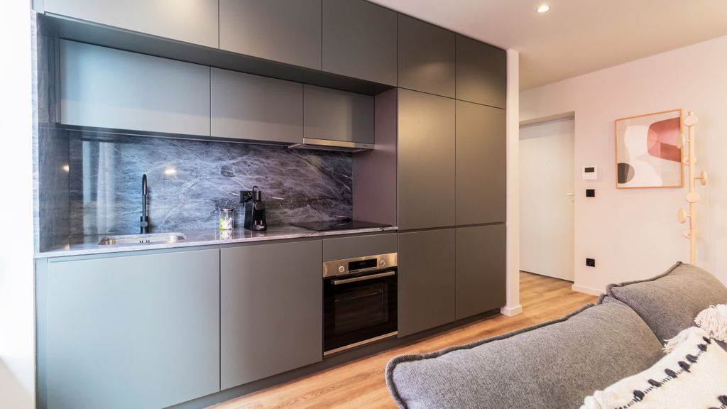 RUAH Q - Quiet Flat by LovelyStay