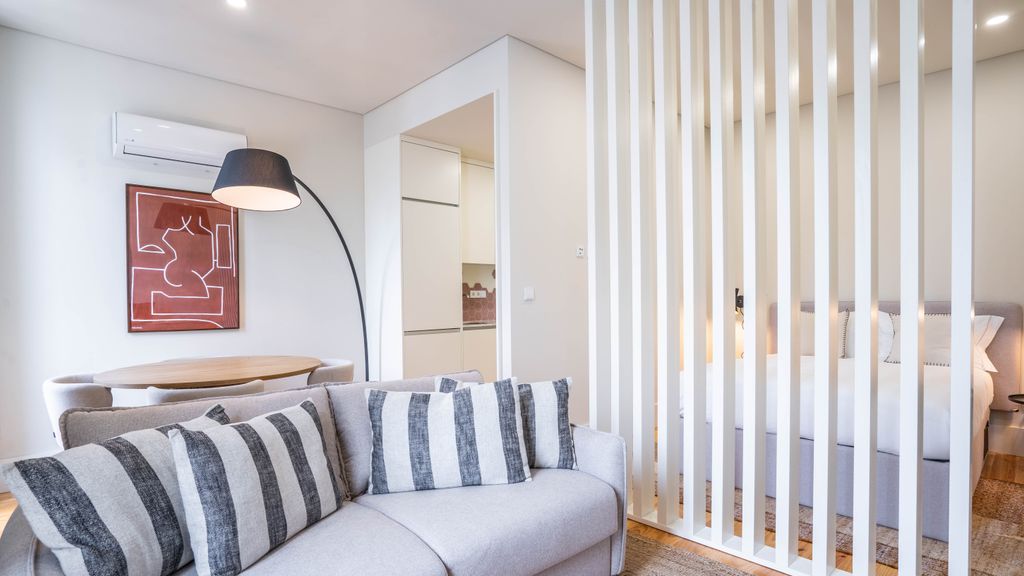 Formosa Studio w/ Balcony by LovelyStay