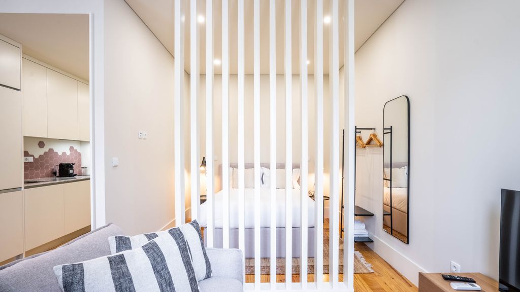 Formosa Studio w/ Balcony by LovelyStay