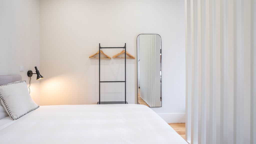 Formosa Studio w/ Balcony by LovelyStay