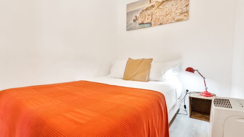 1BDR Cozy Flat in Heart of Lisbon by LovelyStay