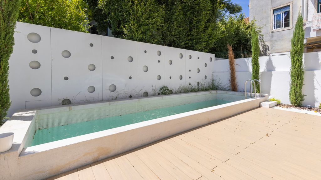 Lisbon Hidden Oasis With Pool by LovelyStay