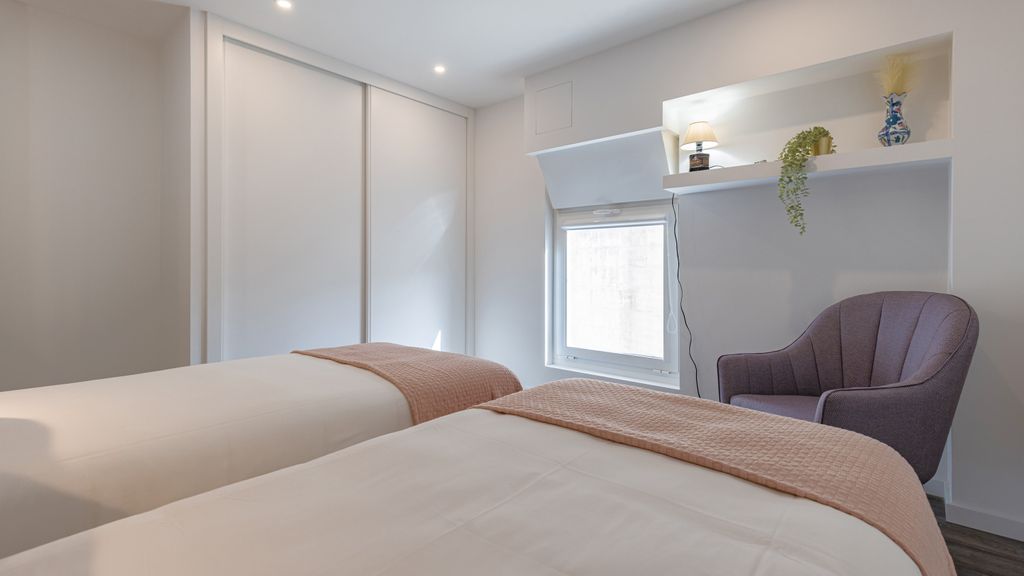 Amazing 3BDR Duplex in Lisbon by LovelyStay