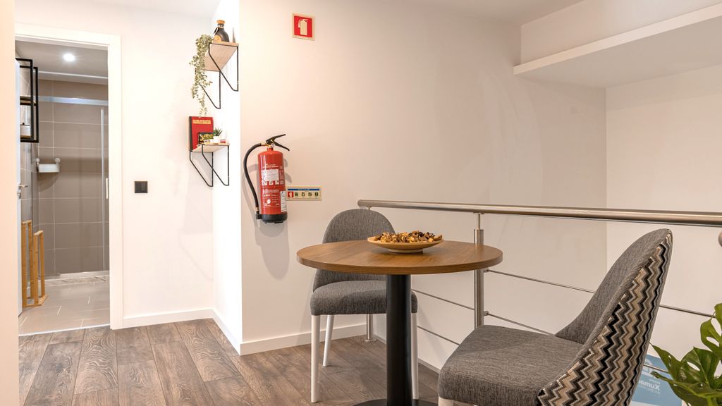 Amazing 3BDR Duplex in Lisbon by LovelyStay