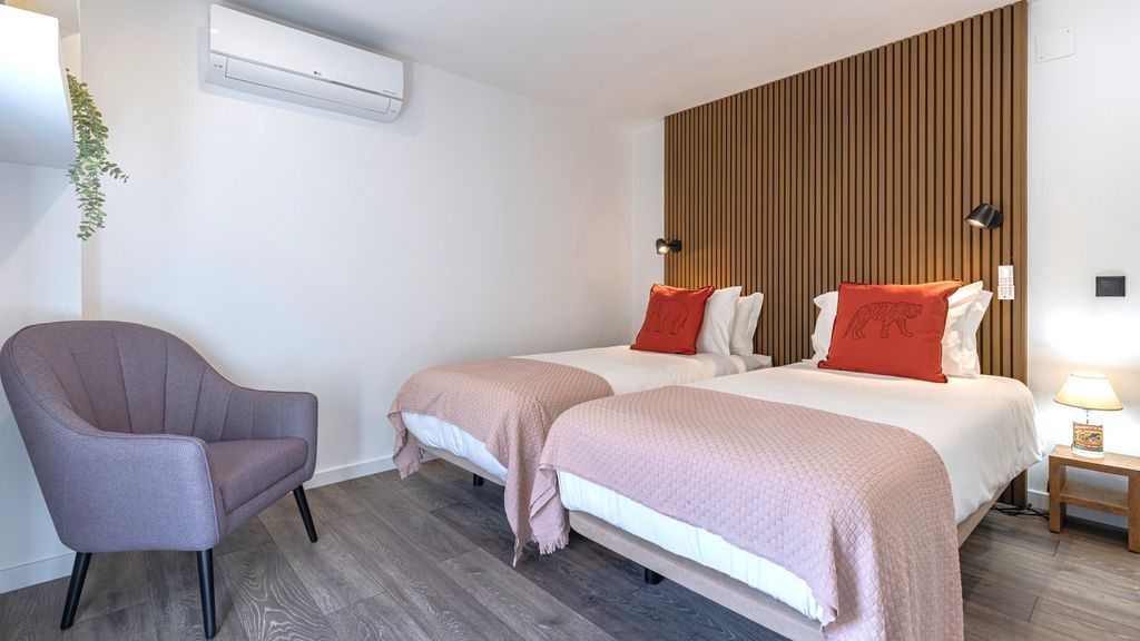 Amazing 3BDR Duplex in Lisbon by LovelyStay
