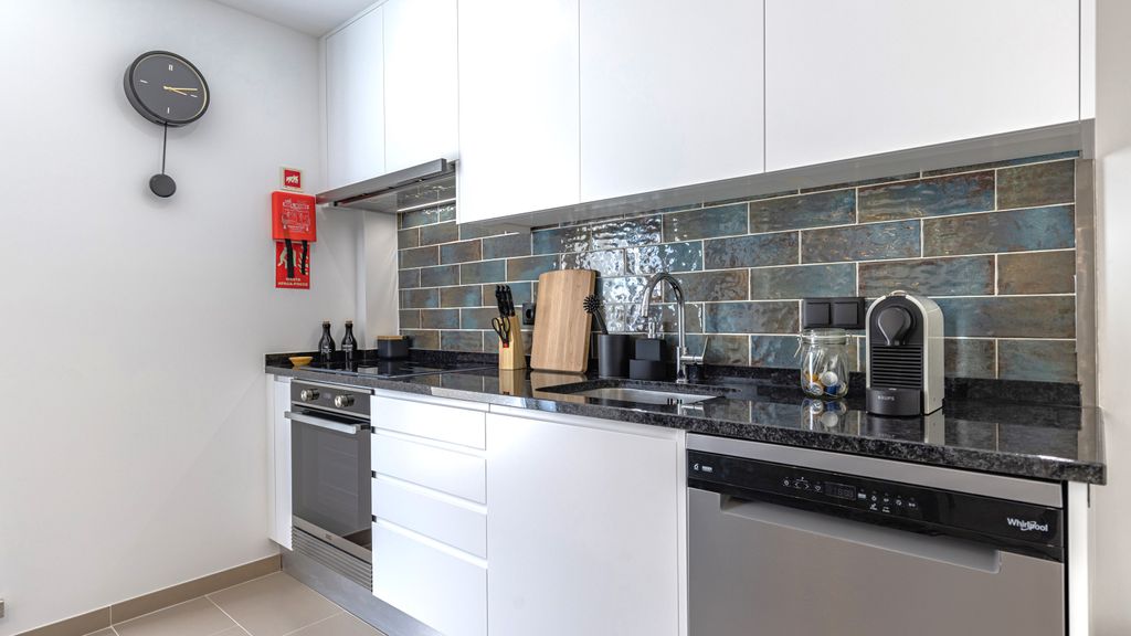 Amazing 3BDR Duplex in Lisbon by LovelyStay
