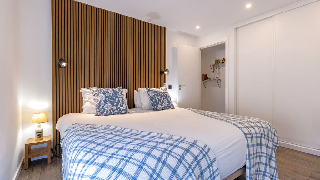 Amazing 3BDR Duplex in Lisbon by LovelyStay