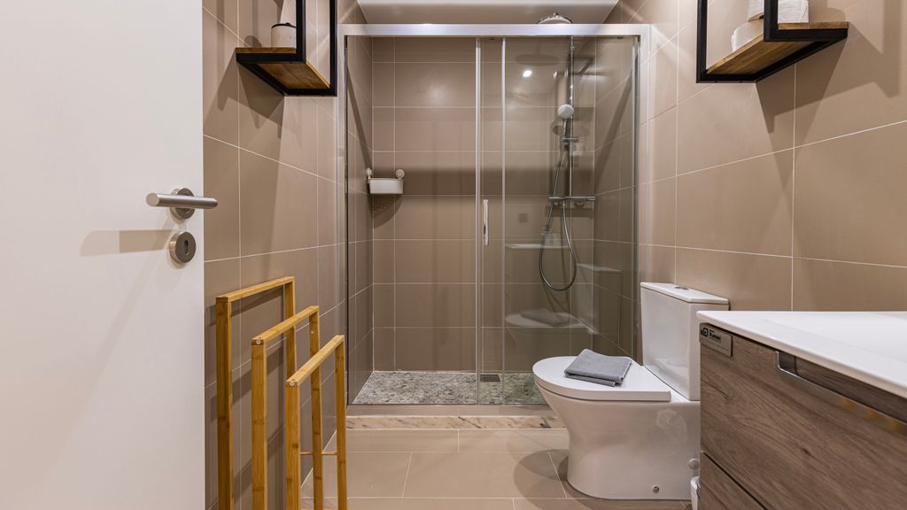 Amazing 3BDR Duplex in Lisbon by LovelyStay