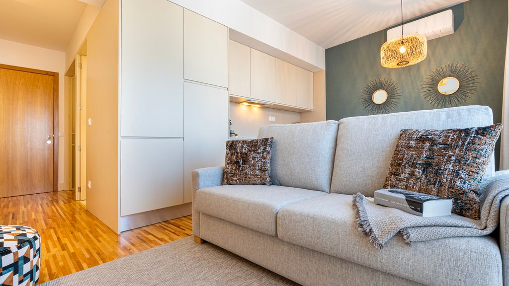 Stylish Poveiros Flat w/ Balcony by LovelyStay