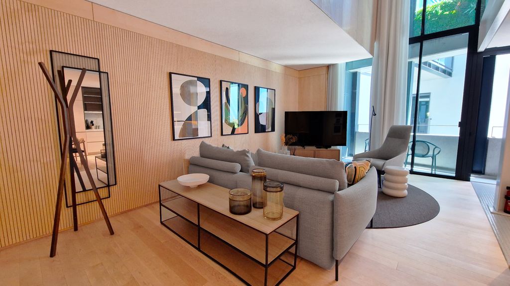 The Urban Retreat by LovelyStay