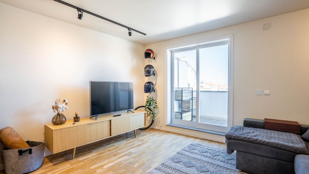 Capelo Residency by LovelyStay