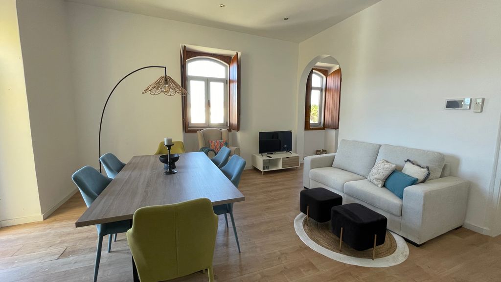 Renovated 3 BDR Duplex With Balcony by LovelyStay