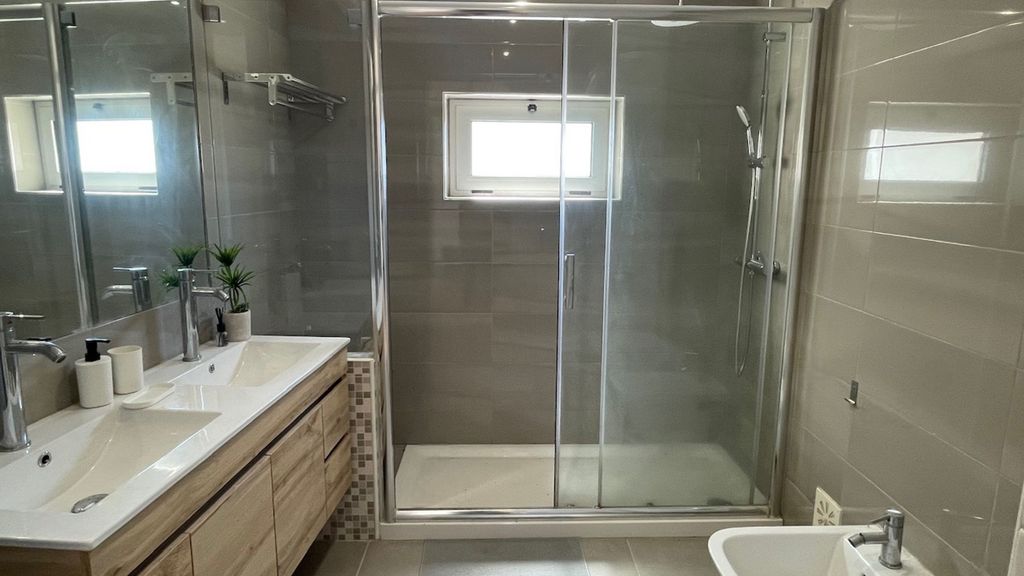 Renovated 3 BDR Duplex With Balcony by LovelyStay