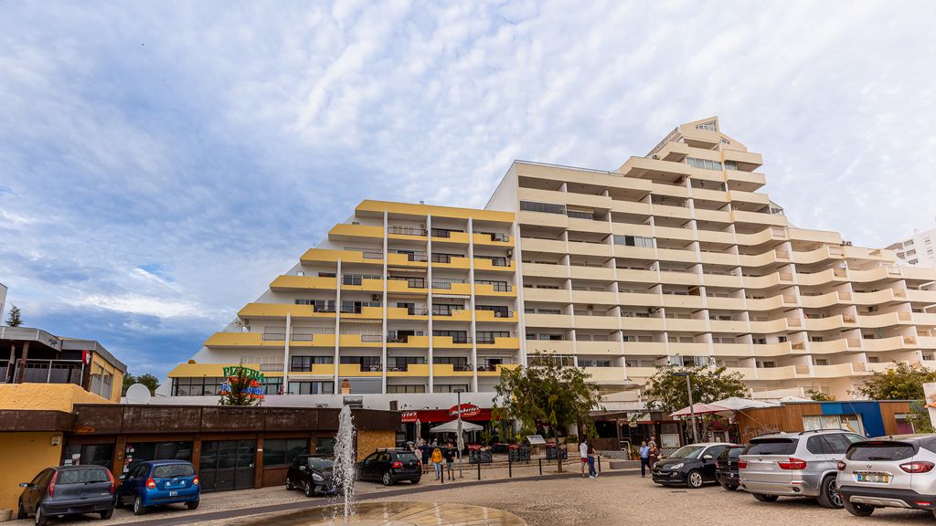Beachfront 1 BDR Apartment With Pool by LovelyStay