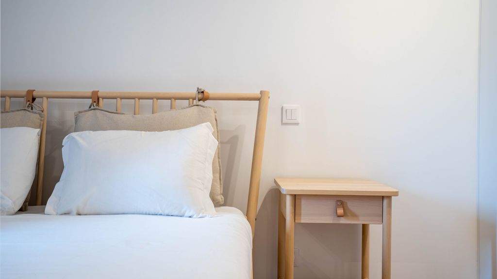 Serene and Central Apartment by LovelyStay