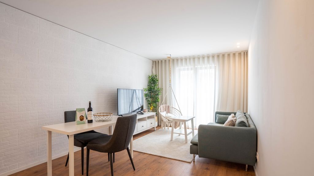 Serene and Central Apartment by LovelyStay