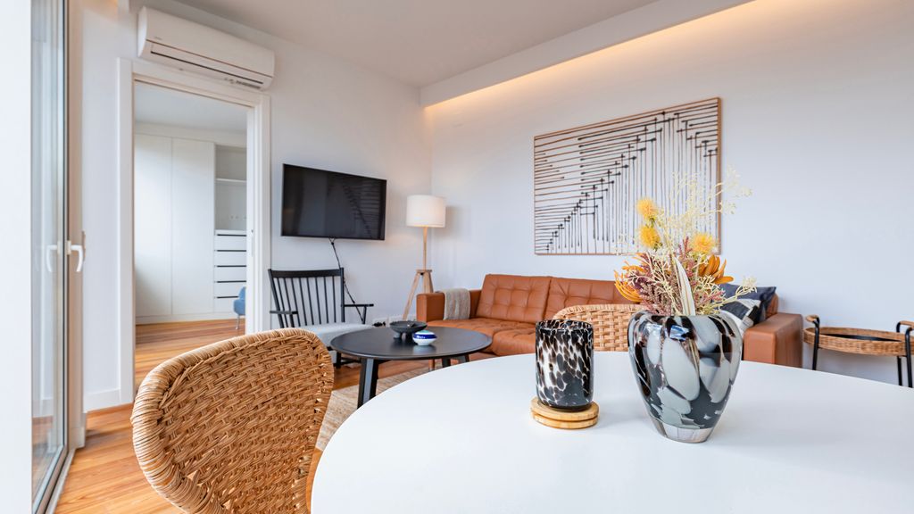 Classy 2BDR House W/Balcony by LovelyStay