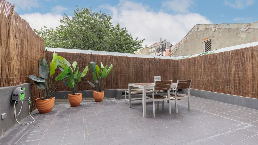 Saldanha Terrace by LovelyStay