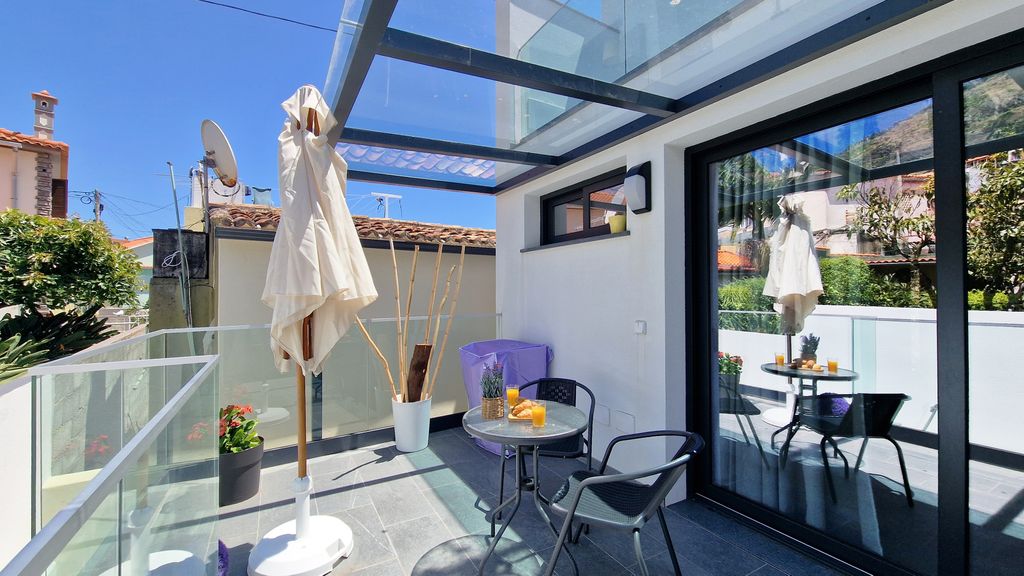 Casa D'Além I by LovelyStay