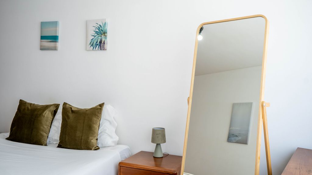 Cedofeita Vintage w/ Free Parking by LovelyStay