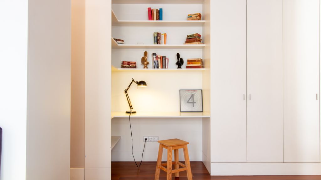 Cardosas Bright Studio by LovelyStay