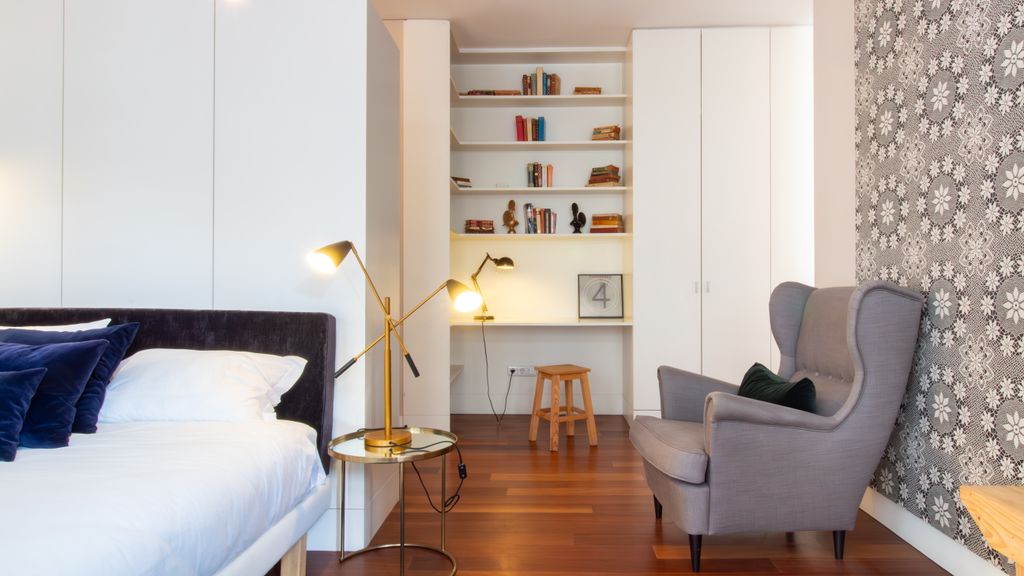 Cardosas Bright Studio by LovelyStay