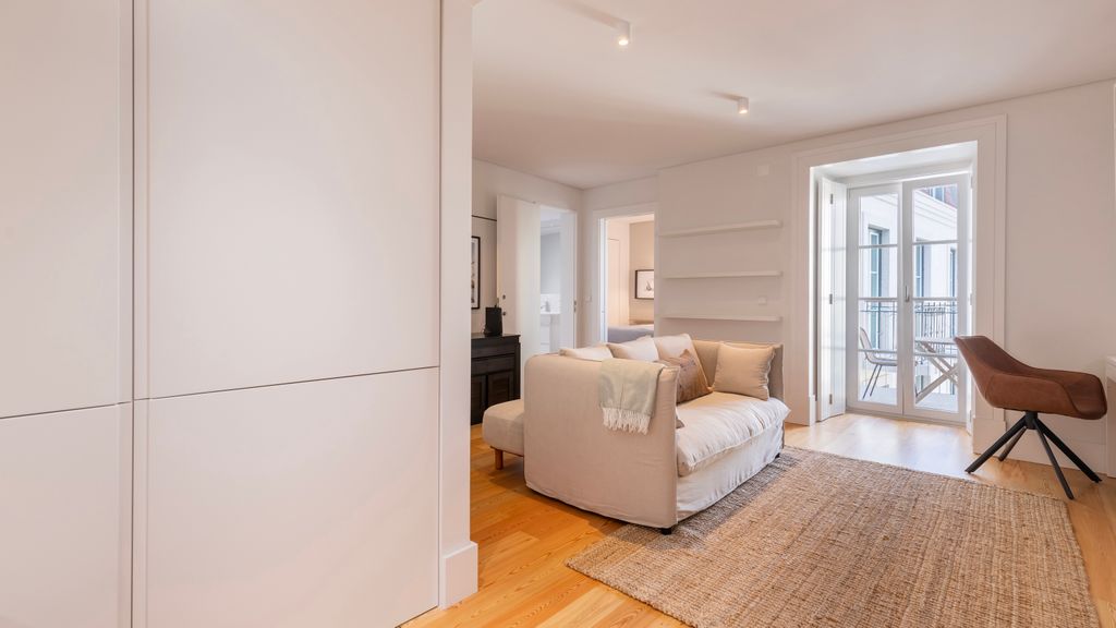 Downtown Cozy 1BDR Apartment by LovelyStay