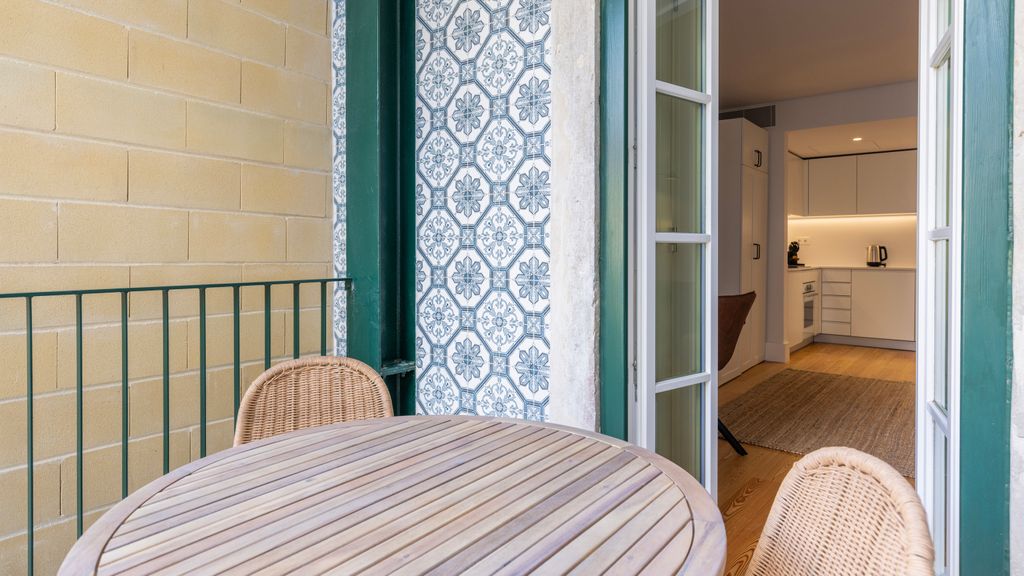 Downtown Cozy 1BDR Apartment by LovelyStay