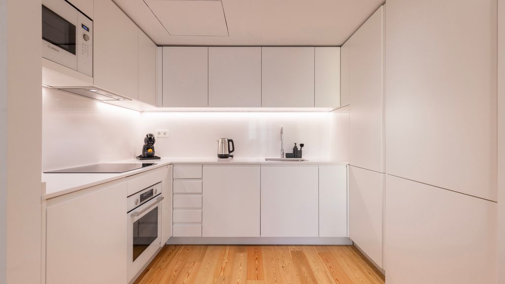 Downtown Cozy 1BDR Apartment by LovelyStay