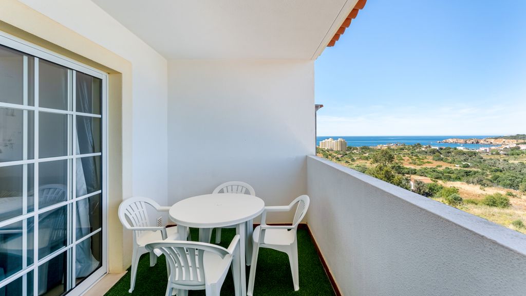 Ocean View 2 BDR Duplex With Pool by LovelyStay
