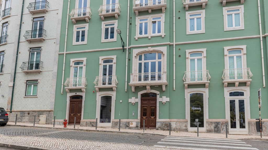 Spacious 2BR With Balcony by LovelyStay