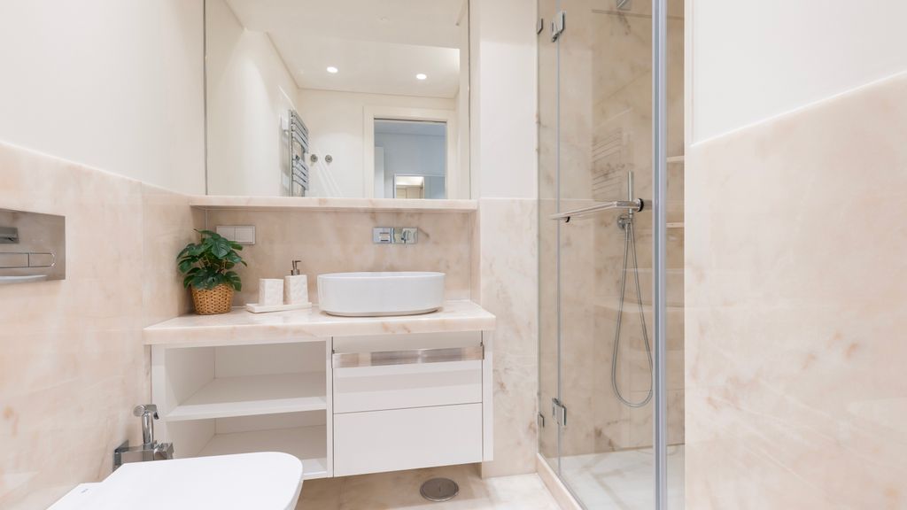 Spacious 2BR With Balcony by LovelyStay