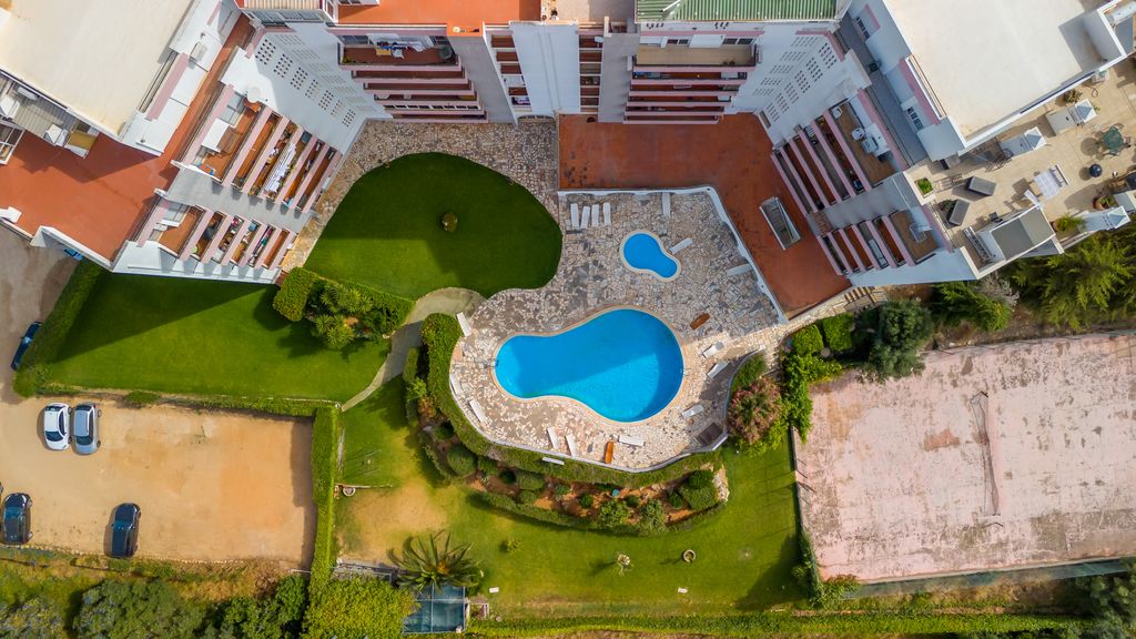 Comfy 3 BDR Flat W/ Pool & Balcony by LovelyStay