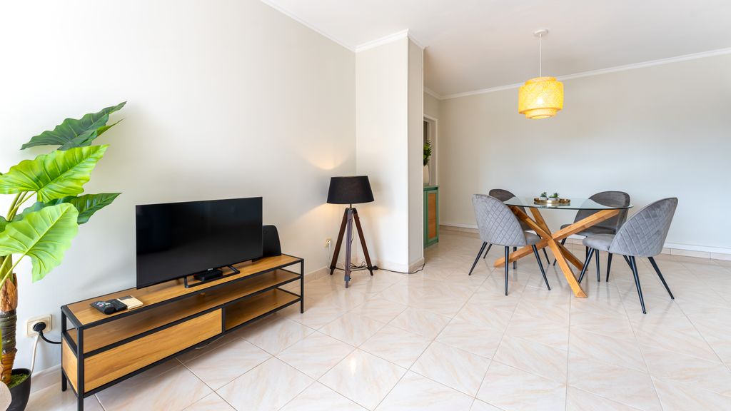 Comfy 3 BDR Flat W/ Pool & Balcony by LovelyStay