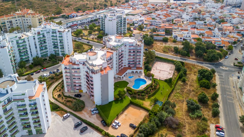 Comfy 3 BDR Flat W/ Pool & Balcony by LovelyStay