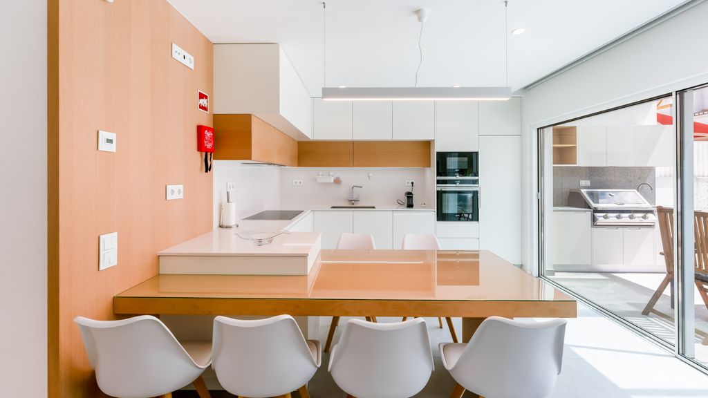 Luxurious 3 BDR House W/ Pool & BBQ by LovelyStay