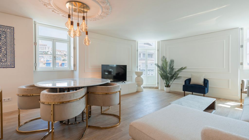 Ribeira Garden 2BDR Apartment by LovelyStay