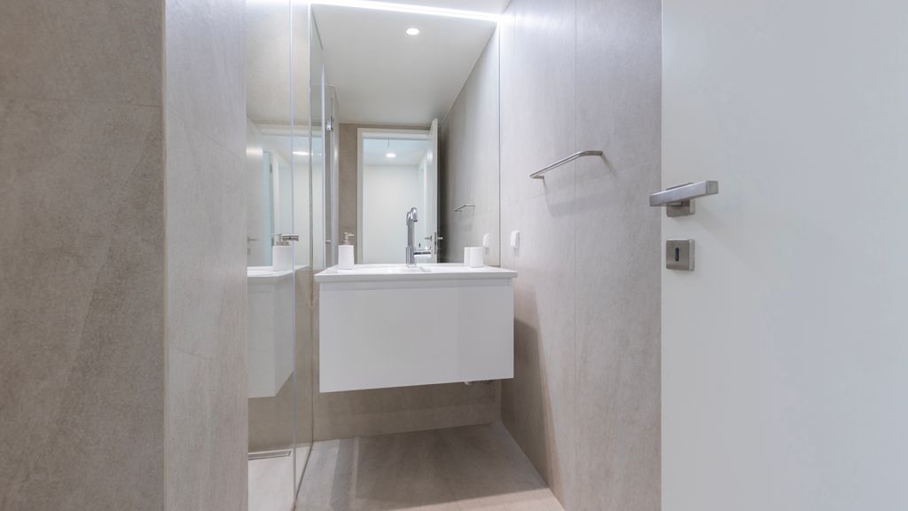 Ribeira Garden 2BDR Apartment by LovelyStay