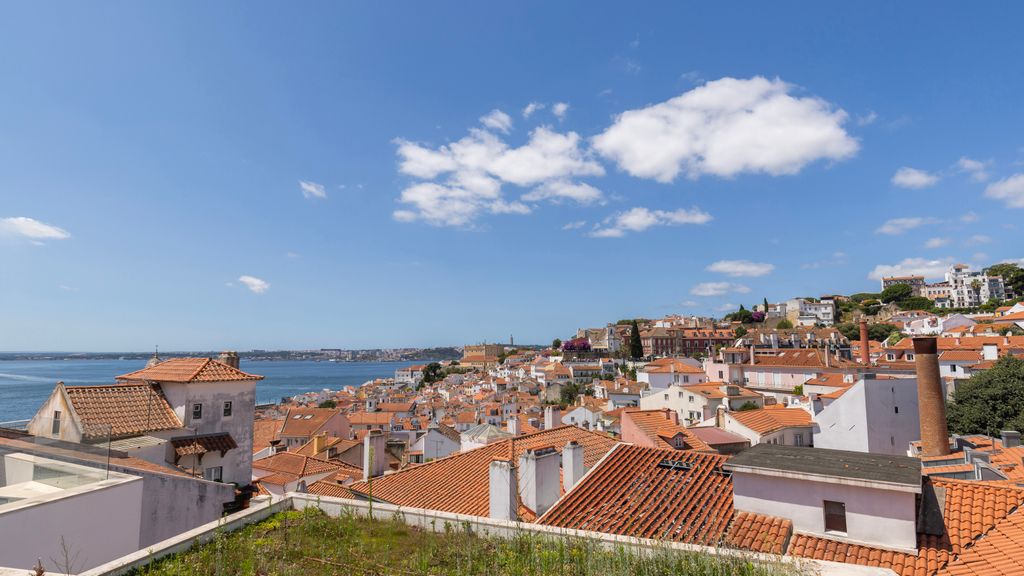 Hidden Alfama Luxury Flat by LovelyStay