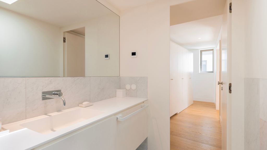 Hidden Alfama Luxury Flat by LovelyStay