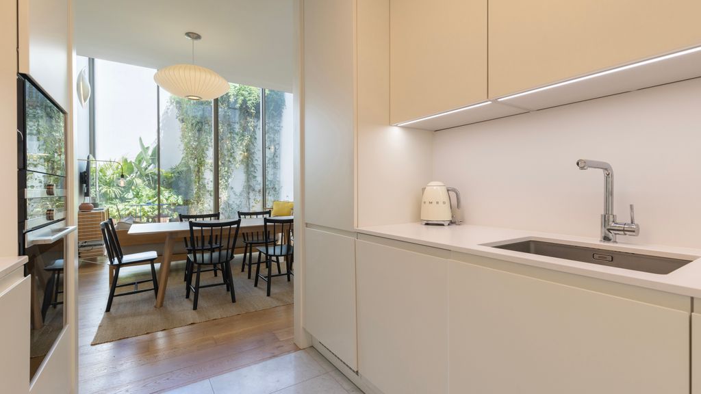 Hidden Alfama Luxury Flat by LovelyStay