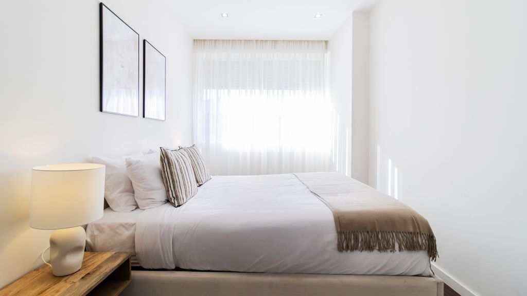 2BR Wonder in the City Center by LovelyStay