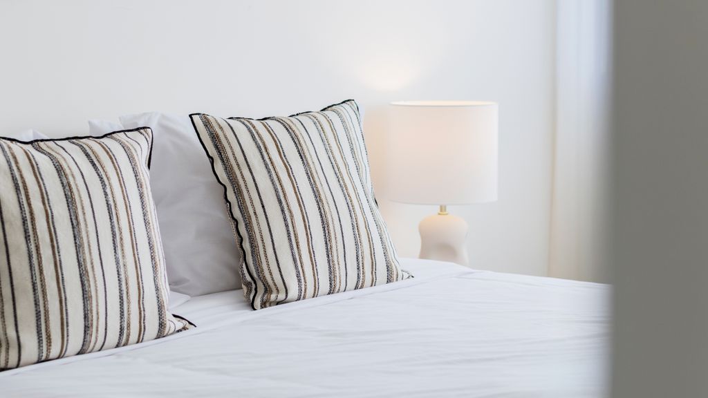 2BR Wonder in the City Center by LovelyStay