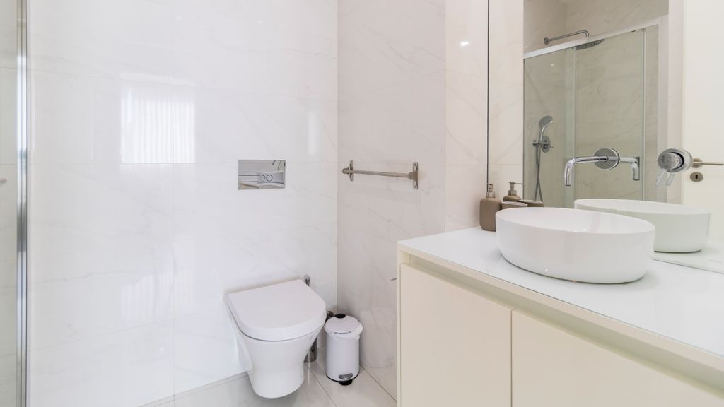 2BR Wonder in the City Center by LovelyStay