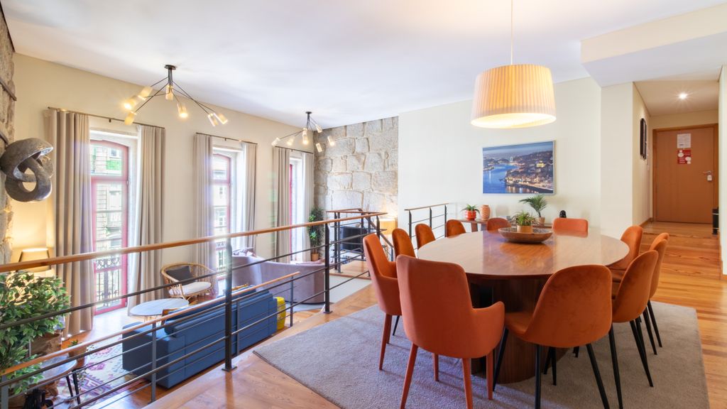 Mouzinho's Place by LovelyStay