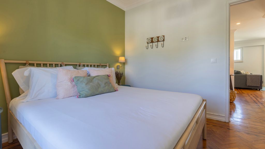 Charming Belém 3BDR Property by LovelyStay